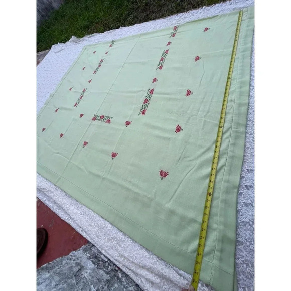 58x67 Handmade Needlepoint Cross Stitch Flower Cotton Table Cloth Light Green - Picture 2 of 12